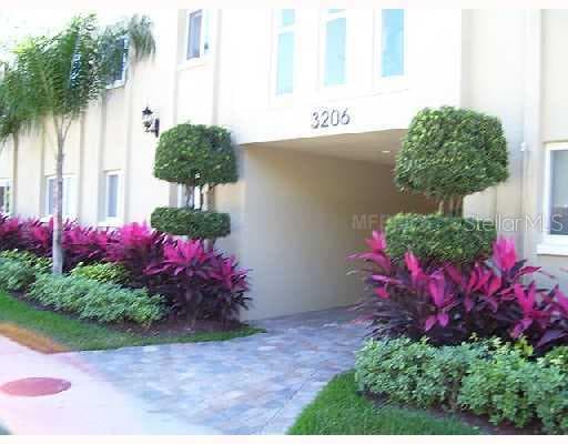 3206 W AZEELE STREET UNIT 223 Tampa, FL 33609