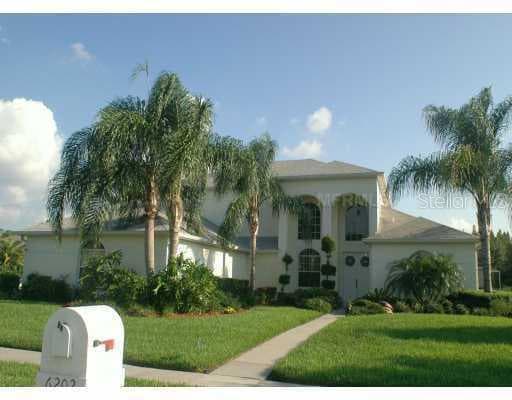 6202 NIMES COURT LUTZ, FL 33558