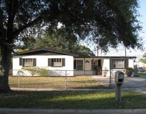 4401 W WYOMING AVENUE TAMPA, FL 33616