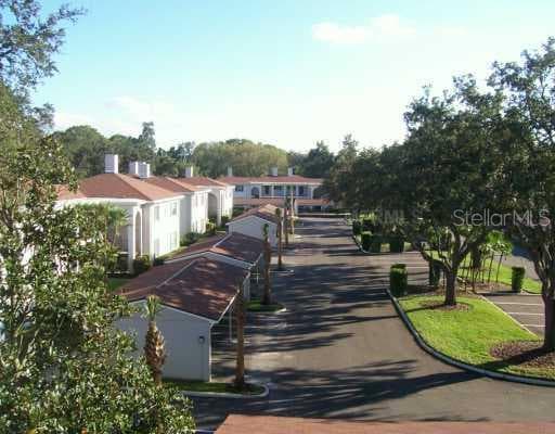 10344 CARROLLWOOD LANE UNIT 176 Tampa, FL 33618