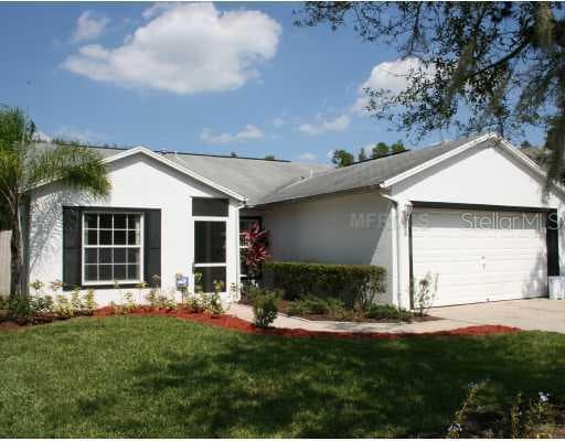29219 YARROW DRIVE WESLEY CHAPEL, FL 33543