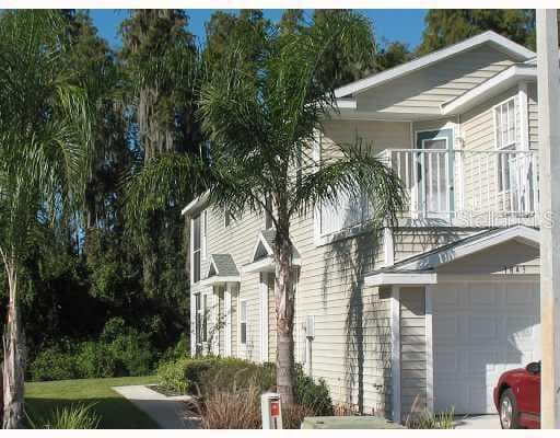 1843 HAMMOCKS AVENUE UNIT 1843 LUTZ, FL 33549