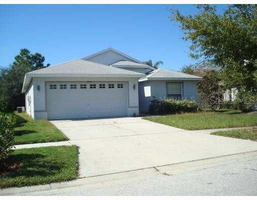 19316 GARDEN QUILT CREEK LUTZ, FL 33558