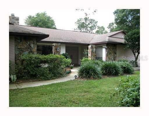 17514 MALLARD COURT LUTZ, FL 33559