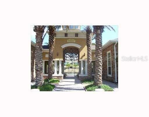 10025 COURTNEY PALMS DRIVE UNIT 104 Brandon, FL 33619