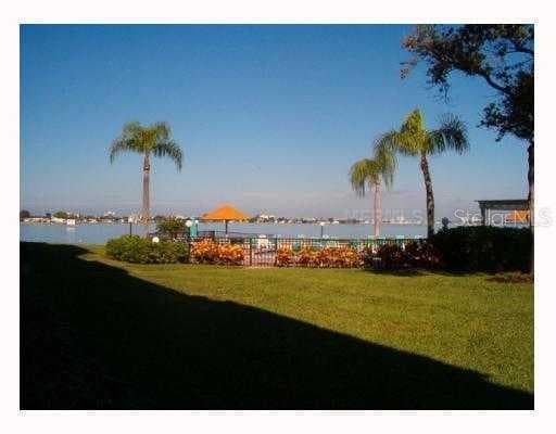 6265 SUN BOULEVARD UNIT 115 St. Petersburg, FL 33715
