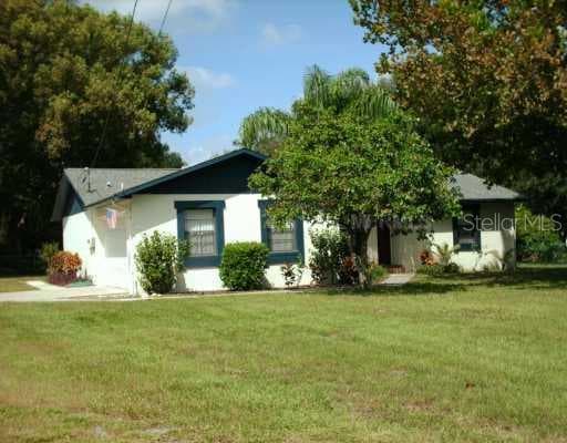 221 S KINGSWAY ROAD Seffner, FL 33584