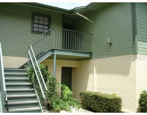 4112 ASHFORD GREEN PLACE UNIT 102 Tampa, FL 33613
