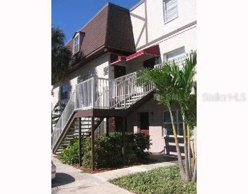 9101 TUDOR DRIVE UNIT F206 Tampa, FL 33615
