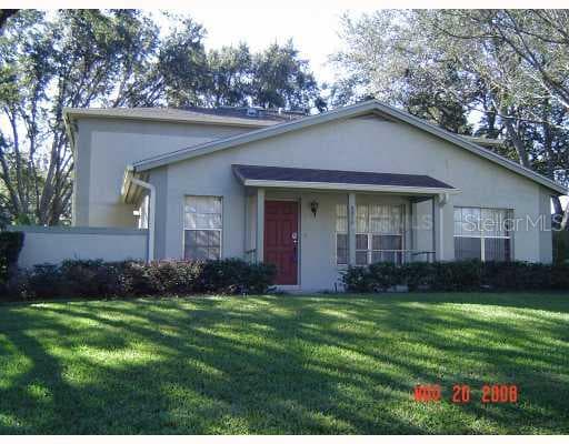 6330 WOODSPRAY LANE TEMPLE TERRACE, FL 33617