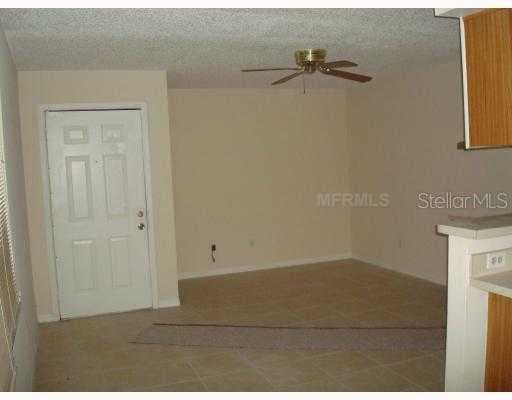 3010 W BINNICKER AVENUE UNIT 2 TAMPA, FL 33611