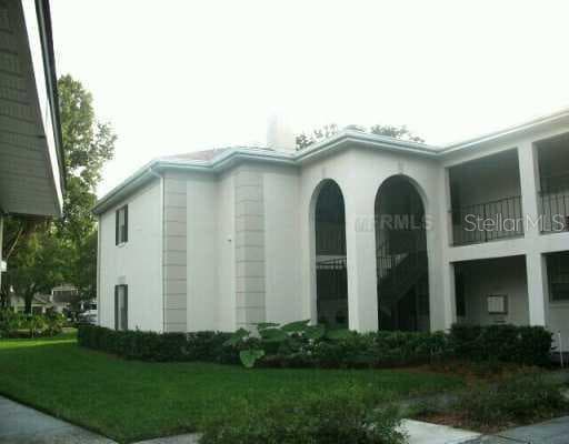 10368 CARROLLWOOD LANE UNIT 235 Tampa, FL 33618