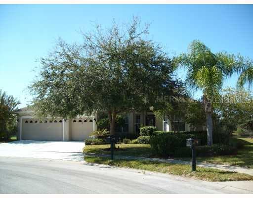6113 COGNAC CREEK LUTZ, FL 33558