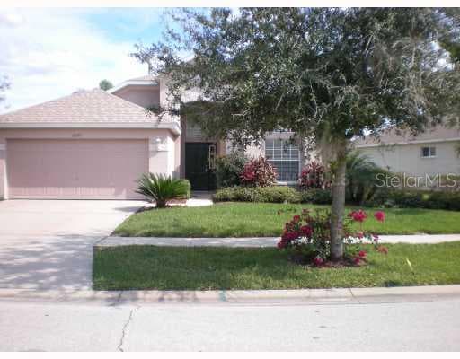 16911 HAWKRIDGE ROAD Lithia, FL 33547