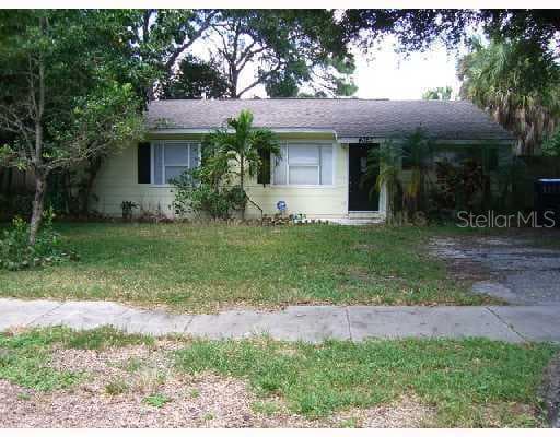 4623 W KENSINGTON AVENUE TAMPA, FL 33629
