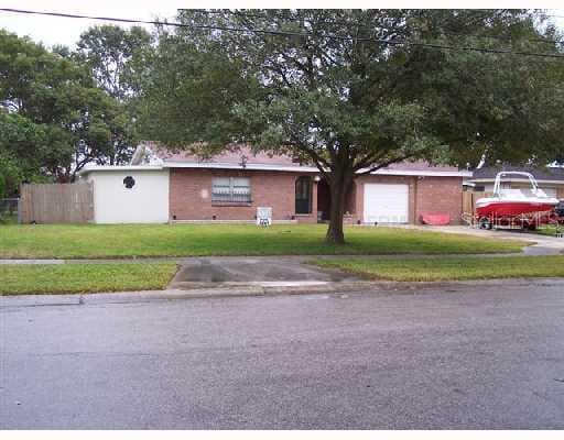 5105 VINSON DRIVE TAMPA, FL 33610