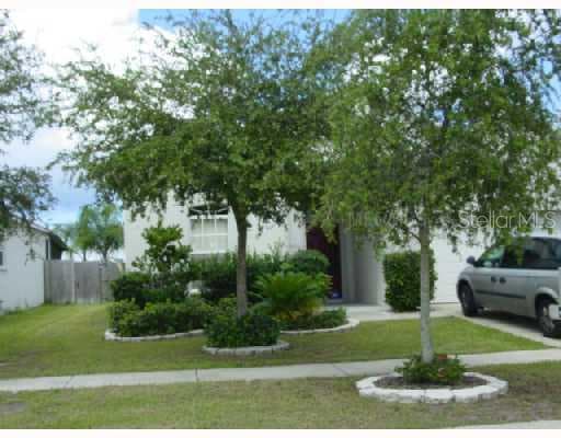6748 MONARCH PARK DRIVE APOLLO BEACH, FL 33572