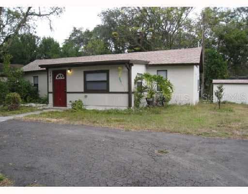8411 EL PORTAL DRIVE TAMPA, FL 33604