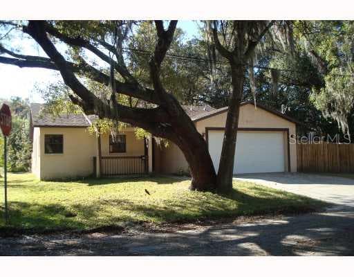 302 W PARIS STREET TAMPA, FL 33604