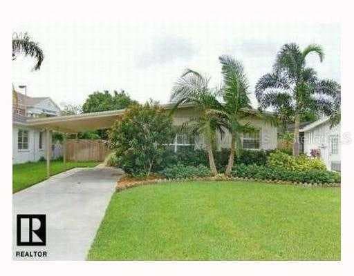 118 N MADISON CIRCLE ST PETERSBURG, FL 33702