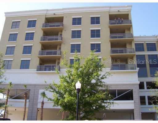 275 BAYSHORE UNIT 401 TAMPA, FL 33606