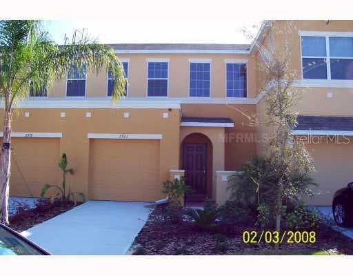2921 BIRCHCREEK DRIVE WESLEY CHAPEL, FL 33543