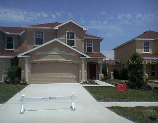 1043 NE PASEO DEL RIO St. Petersburg, FL 33702