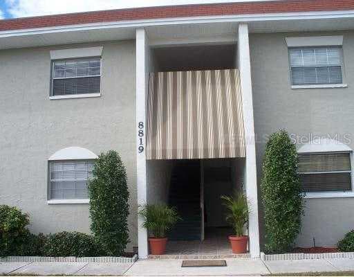 8819 BAY POINTE DRIVE UNIT E202 Tampa, FL 33615