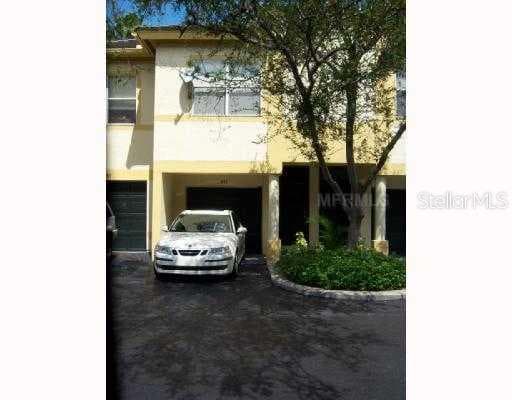 652 ARBOR LAKE LANE UNIT 0 TAMPA, FL 33602