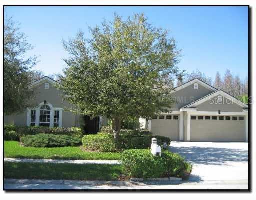 19206 PRISTINE PLACE Lutz, FL 33558