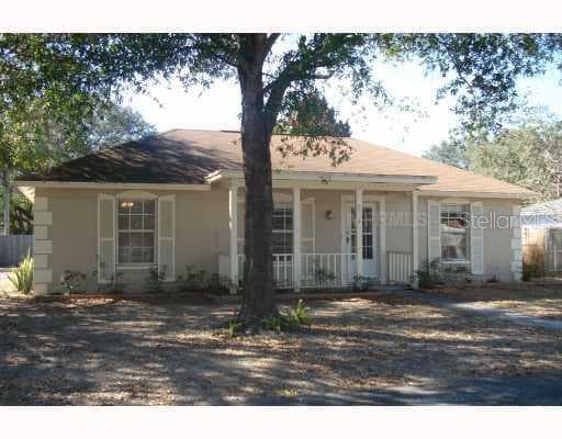 704 BRIARCLIFF DRIVE VALRICO, FL 33594