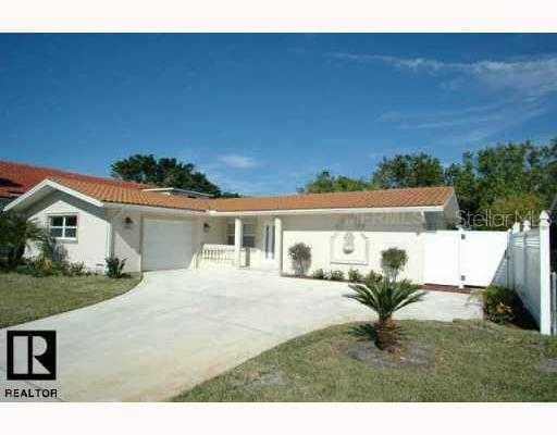 111 17TH STREET BELLEAIR BEACH, FL 33786