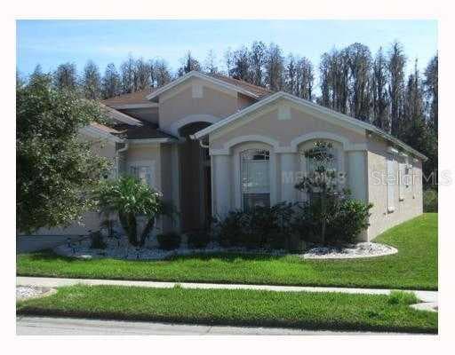 1920 RENSSELAER DRIVE WESLEY CHAPEL, FL 33543