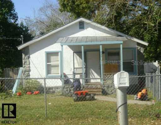 8208 N 17TH STREET TAMPA, FL 33604