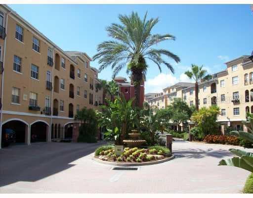 501 KNIGHTS RUN UNIT 2201 TAMPA, FL 33602