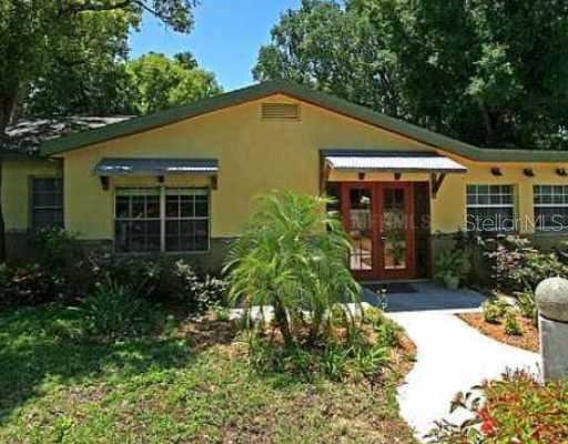 2806 W BAY HAVEN DRIVE TAMPA, FL 33611