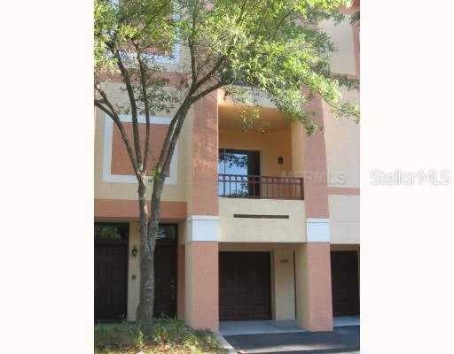 605 FATHOM COURT UNIT 605 TAMPA, FL 33602