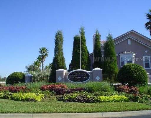 10518 VILLA VIEW CREEK UNIT 17 Tampa, FL 33647
