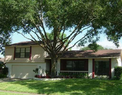 15723 GARDENSIDE LANE TAMPA, FL 33624