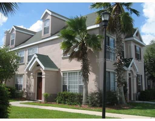 9506 LAKE CHASE ISLAND WAY UNIT 9506 TAMPA, FL 33626