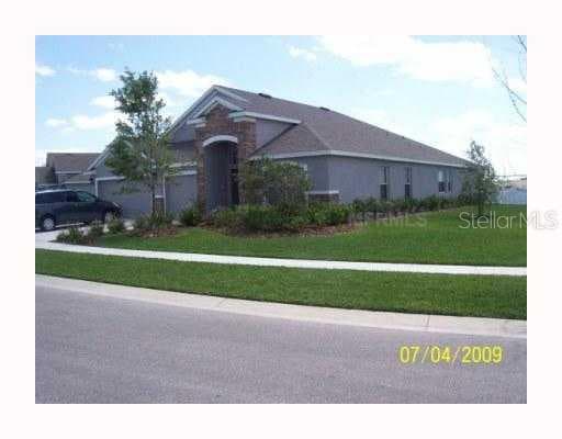 6944 RUNNER OAK DRIVE ZEPHYRHILLS, FL 33545
