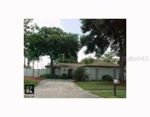 902 ESSEX ROAD BRANDON, FL 33510