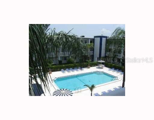 350 N 79TH AVENUE UNIT 304 ST PETERSBURG, FL 33702