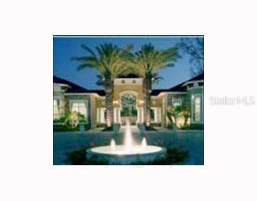 10019 COURTNEY PALMS DRIVE UNIT 204 Tampa, FL 33619