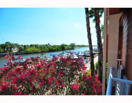 5000 CULBREATH KEY WAY UNIT 8115 TAMPA, FL 33611
