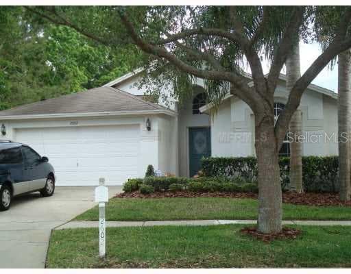 2602 HEATHERWOOD DRIVE TAMPA, FL 33618