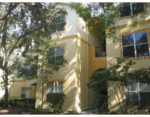 5612 PINNACLE HEIGHTS CREEK UNIT 206 TAMPA, FL 33624