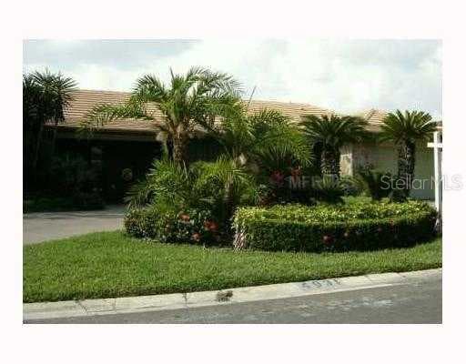 4931 W BAY WAY DRIVE TAMPA, FL 33629