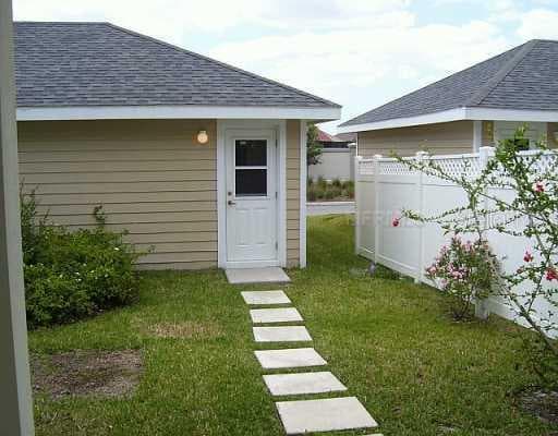 14644 BOURNEMOUTH ROAD TAMPA, FL 33626