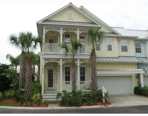 913 HEMINGWAY CIRCLE TAMPA, FL 33602